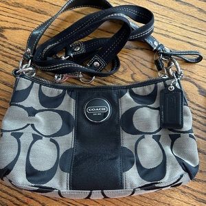 Signature Coach bag. Excellent condition! Clean inside and out.